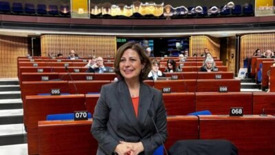 Eskişehir Büyükşehir Belediye (EBB) Başkanı Ayşe Ünlüce, Fransa’nın Strazburg kentinde