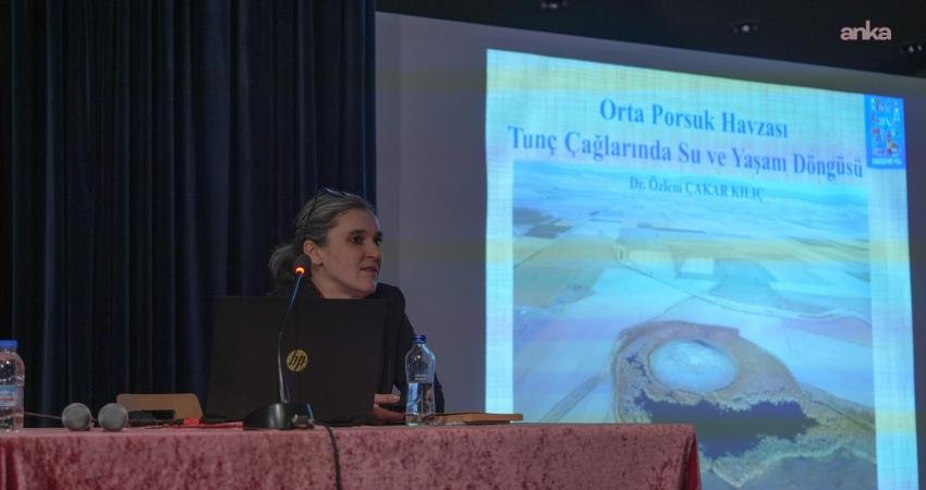 Eskişehir’de tarih meraklılarını buluşturan anlamlı bir söyleşi gerçekleştirildi. Eskişehir Büyükşehir