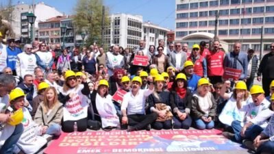 Eskişehir Emek ve Demokrasi Platformu’nun çağrısıyla Köprübaşı’nda bir araya gelen