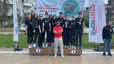 Eskişehir Büyükşehir Spor Kulübü sporcuları, Muğla’da düzenlenen Durgunsu Kano Uluslararası