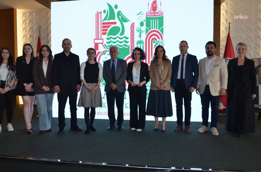 “Karşıyaka Açık Hava Kent Müzesi” projesi tanıtıldı Karşıyaka Belediyesi'nin dijital harita destekli yürüyüş rotalarıyla kentin tarihsel ve