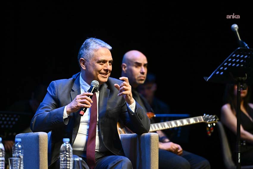 Muratpaşa Belediyesi, sanatseverleri şiir ve müziğin buluştuğu özel bir gecede