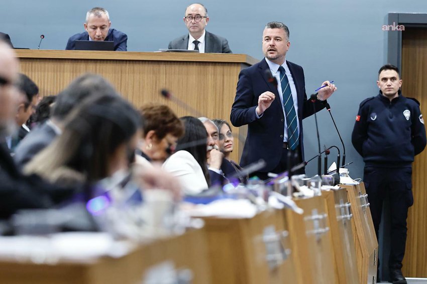 Buca’da dev kentsel dönüşüm planı İzmir Büyükşehir Belediye Meclisi’nden geçti Buca’nın 18 mahallesini kapsayan dev kentsel dönüşüm planı İzmir Büyükşehir