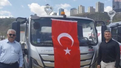 Türkiye Belediyeler Birliği (TBB) tarafından Ankara'da düzenlenen Araç Teslim Töreni'nde,