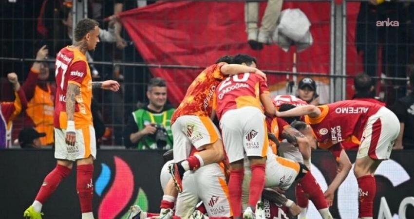 Süper Lig’in 31. haftasında oynanan derbide Galatasaray, sahasında Fenerbahçe’yi 3-0