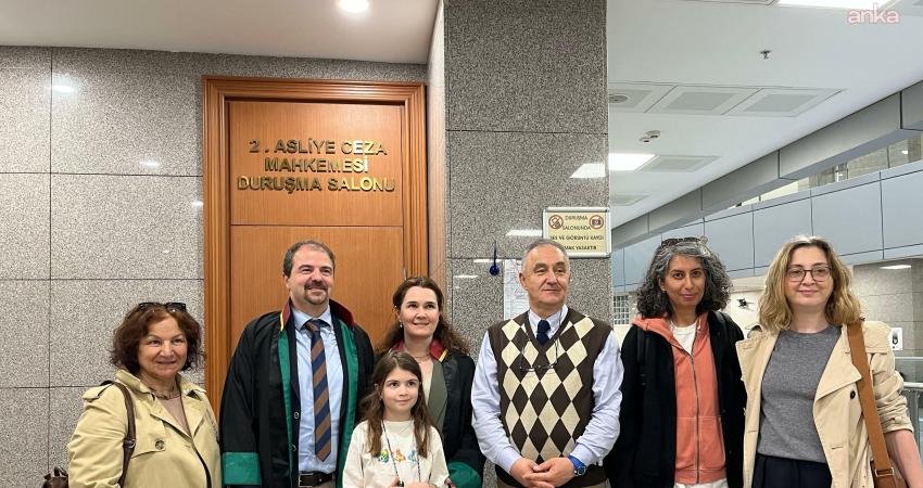 Gazeteci Tolga Şardan iki ayrı davada hakim karşısına çıktı. Şardan,