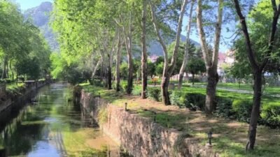 Adana'nın Kozan ilçesinde dar gelirli vatandaşlar geçinememekten dert yandılar. Bir