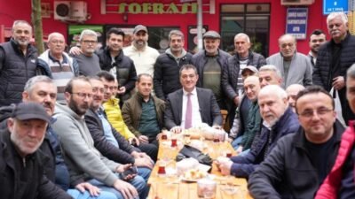 Giresun Belediye Başkanı Fuat Köse, Fındık Pazarı’nda esnafla bir araya