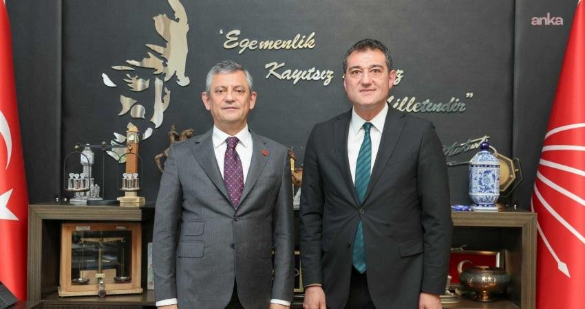 Giresun Belediye Başkanı Fuat Köse, CHP Genel Başkanı Özgür Özel’i
