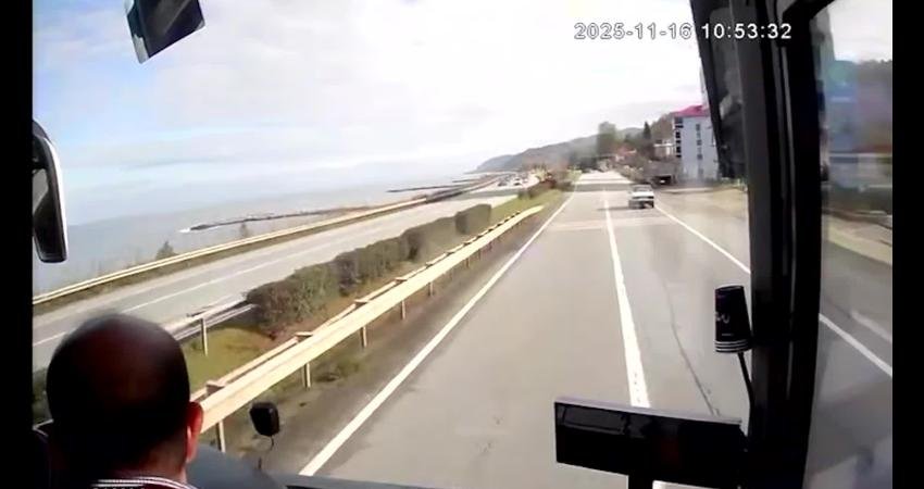 Giresun’da emekli öğretmenin kavga sonrası ölmesine ilişkin dava dosyasına 112 kayıtları girdi: “Üstüme yürüdü, ben de dövdüm” Giresun’da geçen yıl maddi hasarlı trafik kazasının ardından 68 yaşındaki emekli