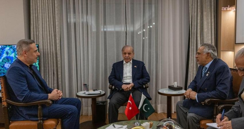 Dışişleri Bakanı Hakan Fidan, Antalya Diplomasi Forumu öncesinde Pakistan Başbakanı