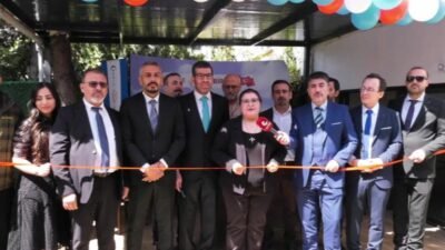 Hekim Birliği Sendikası'nın  İstanbul Avrupa Şubesi törenle açıldı.