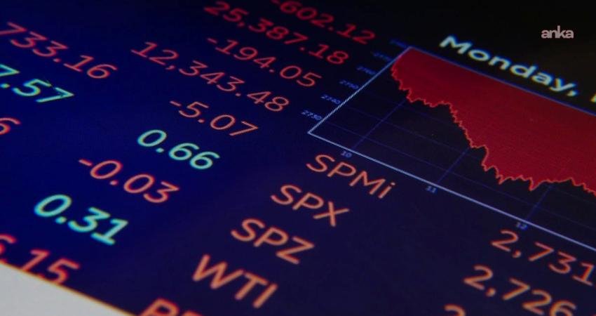 Lübnan’da sağlanan ateşkesin ardından İran’ın Hürmüz Boğazı’nı ticari gemilere "tamamen