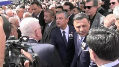 Eski TBMM Başkanı Hüsamettin Cindoruk (92) için Teşvikiye Camisi’nde öğlen