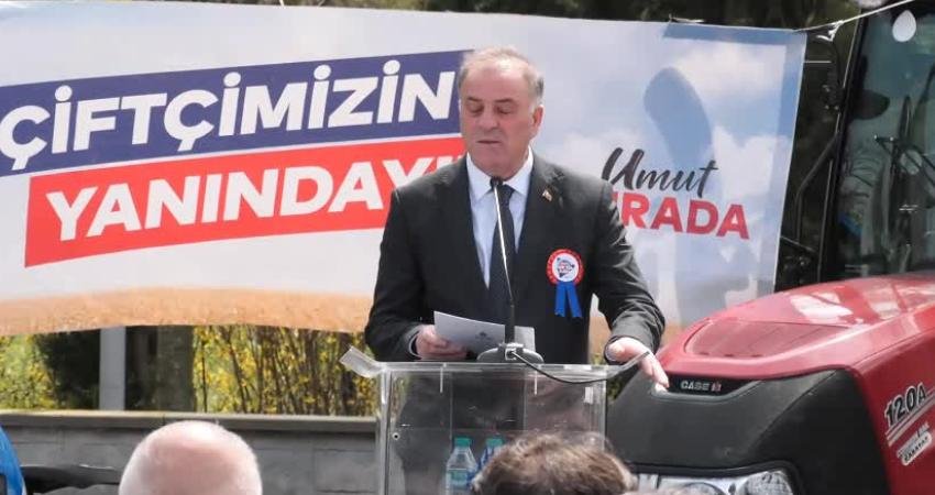 İstanbul Büyükşehir Belediyesi (İBB) Başkanvekili Nuri Aslan, Arnavutköy Boyalık Mahallesi’nde