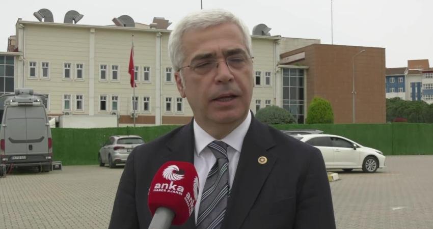 İBB Davası’nda 21. gün… CHP Milletvekili Uzun: “Sadece bir gün canlı yayınlansın, iddianamenin temelinin çöktüğünü bütün toplum görür” CHP İzmir Milletvekili Salih Uzun, İBB Davası'na ilişkin, "Sadece bir