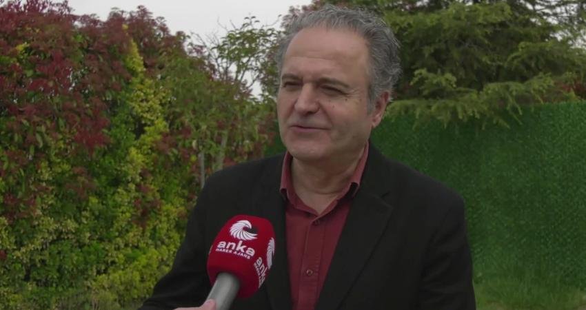 İstanbul Büyükşehir Belediyesi'ne (İBB) ilişkin davanın duruşmalarını izleyen Emek Partisi