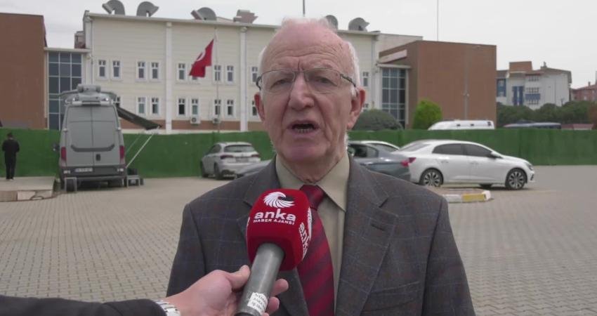 İstanbul Barosu Başkanı İbrahim Kaboğlu, Silivri'deki yargılamalara ilişkin, "İlk günden bu