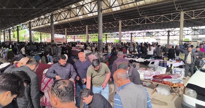 Osmaniye'de alım gücü düşük olan vatandaşlar ikinci el pazarına akın