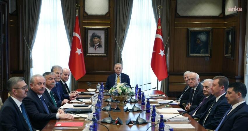 Cumhurbaşkanlığı İletişim Başkanı Burhanettin Duran, Cumhurbaşkanı Recep Tayyip Erdoğan başkanlığında