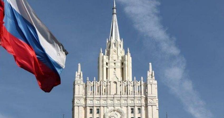 İran-ABD görüşmeleri… Rusya: “Tüm taraflara sorumlu hareket etme çağrısı yapıyoruz” Rusya Dışişleri Bakanlığı, İran-ABD görüşmelerine ilişkin yaptığı açıklamada, bölgedeki krizin çözümü