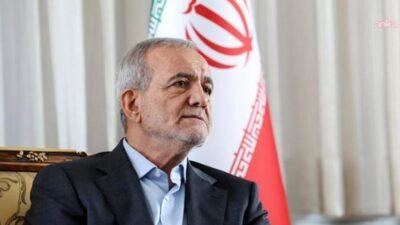 İran Cumhurbaşkanı Pezeşkiyan, "Hürmüz Boğazı'nda devam eden ablukadan ve oluşan