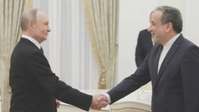 İran Dışişleri Bakanı Abbas Arakçi, Rusya’nın St. Petersburg kentinde bugün üst düzey