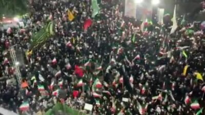 İran’da, "ABD Başkanı Donald Trump’ın enerji santralleri ve köprüleri hedef