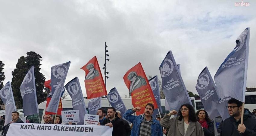 İşçi Öğrenci Birliği’nden “NATO” protestosu: “Bu halk, tarih boyunca boyun eğmemiştir, bugün de eğmeyecektir” İşçi Öğrenci Birliği, 77'nci kuruluş yıl dönümünde NATO'yu İstanbul Beşiktaş'ta