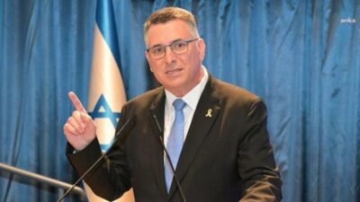 İsrail Dışişleri Bakanı Gideon Sa'ar, İsrail askerlerinin Güney Lübnan’da bir