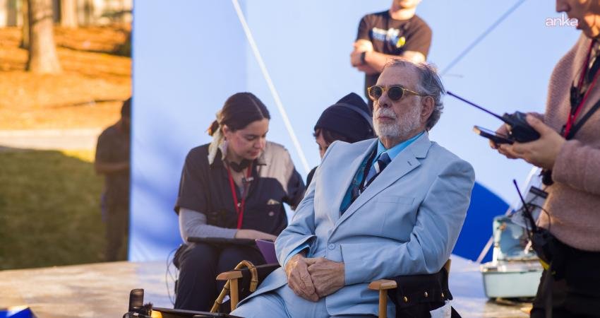 Mike Figgis’in yönettiği “Megadoc”, sinema klasiklerine giren The Godfather ile