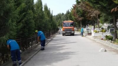 İstanbul Valiliği, mezarlıklarda hırsızlık ve tahribatın önlenmesi için ilgili kurumlara