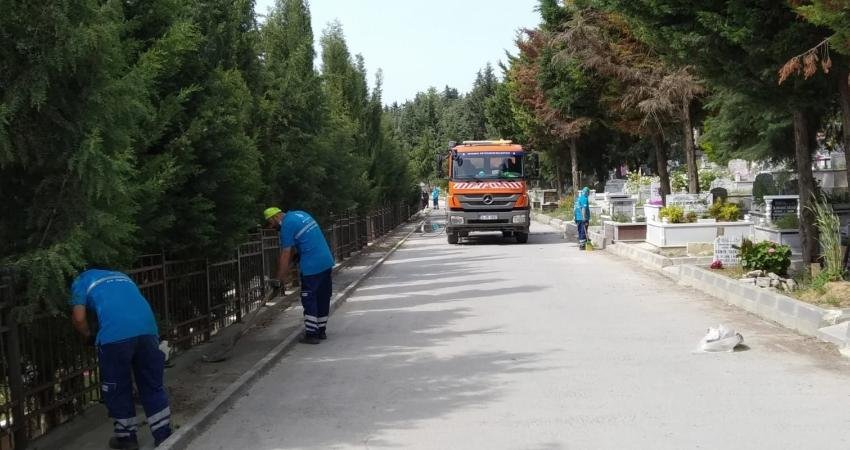 İstanbul Valiliği, mezarlıklarda hırsızlık ve tahribatın önlenmesi için ilgili kurumlara