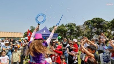 zmir Büyükşehir Belediyesi’nin 23 Nisan Ulusal Egemenlik ve Çocuk Bayramı