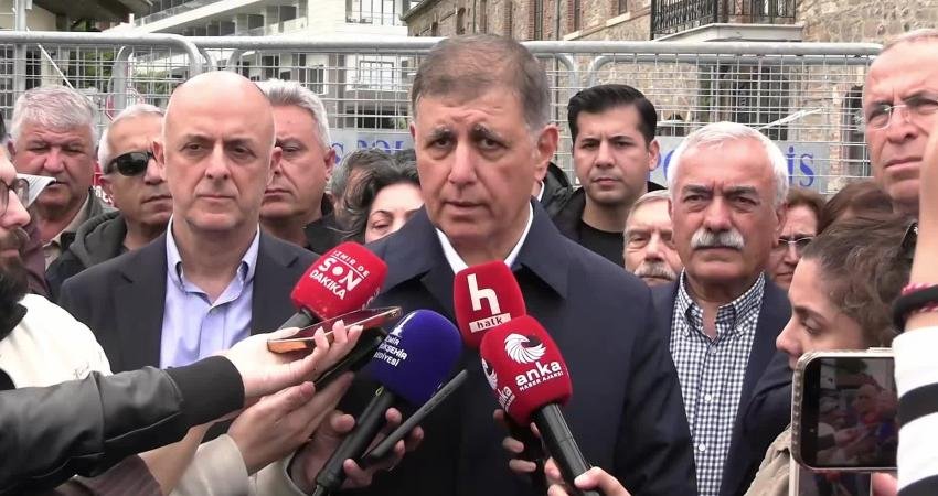 İzmir Büyükşehir Belediye Başkanı Cemil Tugay, Meslek Fabrikası'nın vakıflara tesciline karşı