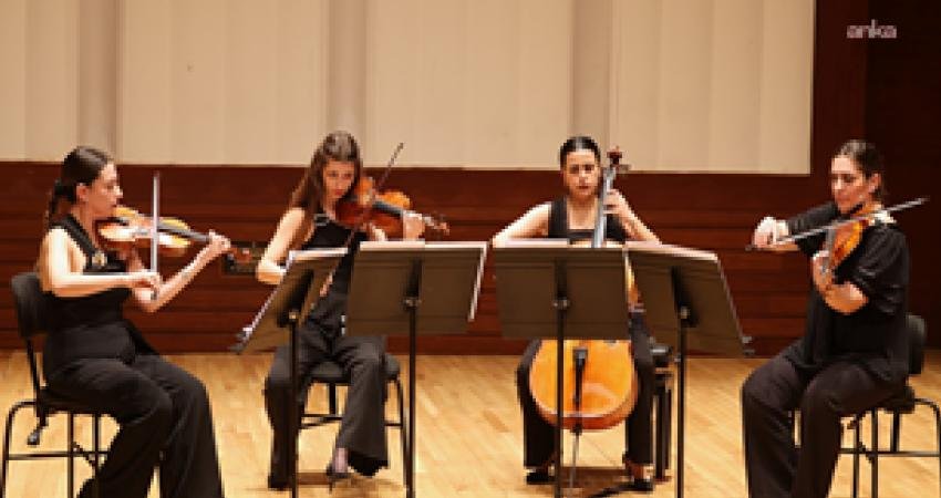 İzmir Oda Orkestrası, nisan ayının son konseri ile sanatseverlere özel