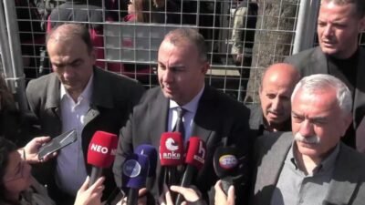 CHP İzmir Milletvekili Arslan: 4,5 milyon İzmirliyi tahliye etmeye çalışıyorsunuz. Bu karar hukuksuzdur İzmir Büyükşehir Belediyesi tarafından kullanılan ancak Vakıflar Genel Müdürlüğü’ne devredilmesi