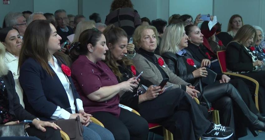 İzmir’de Otizme Farkındalık Konseri düzenlendi İzmir Büyükşehir Belediyesi, Kültürpark Tenis Spor Kulübü ve KEDİ Otizm