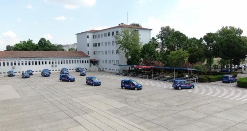 Jandarma ekiplerinin, İstanbul ve Adana’da düzenlediği operasyonlarda, 1107 adet ruhsatsız