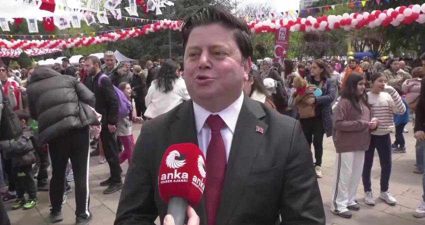 23 Nisan Ulusal Egemenlik ve Çocuk Bayramı, Kadıköy’de düzenlenen çeşitli