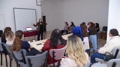 Kahramankazan Belediyesi, anne adaylarına yönelik düzenlediği “Anne Olmaya Hazırlık” semineriyle