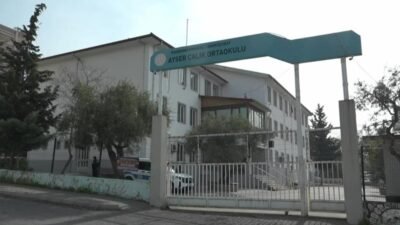 Kahramanmaraş’ta 1'i öğretmen 9 kişinin hayatını kaybettiği okul saldırısının ardından