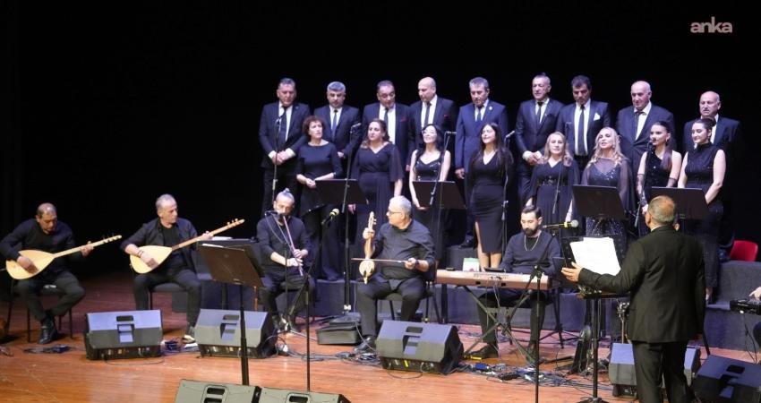 Kartal Belediyesi’nin destekleriyle HAYATVER Derneği tarafından düzenlenen “Türküler Sevgi ve