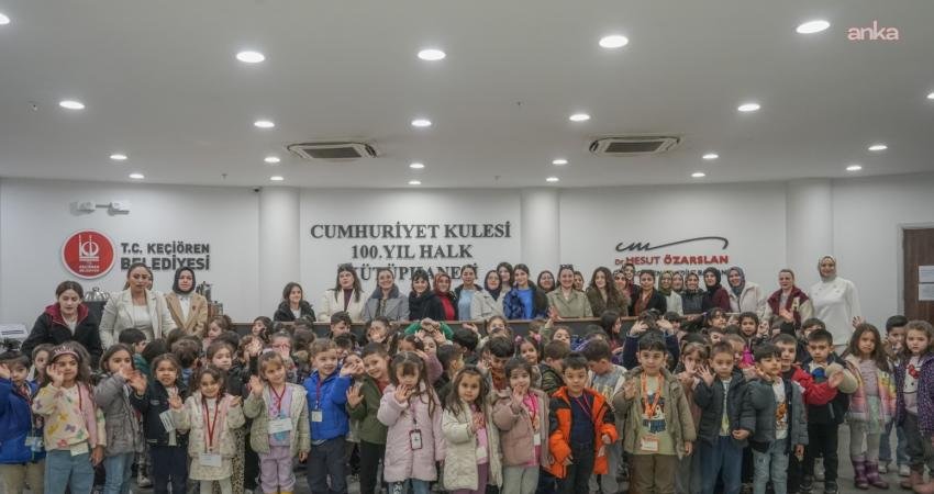 Keçiören Belediyesi Gül Adası Çocuk Gelişim Merkezi öğrencileri, Atatürk Cumhuriyet