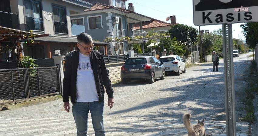 Muğla'nın Ortaca ilçesinde kedisini arabanın ezmesinin ardından eylem yapan mahalle