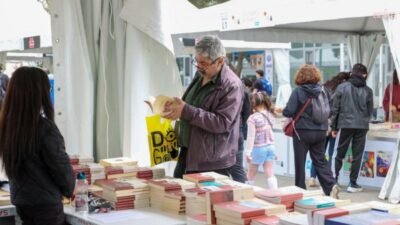 İzmir Kitap Fuarı kapsamında İzmir Kent Kitaplığı tarafından hazırlanan ve
