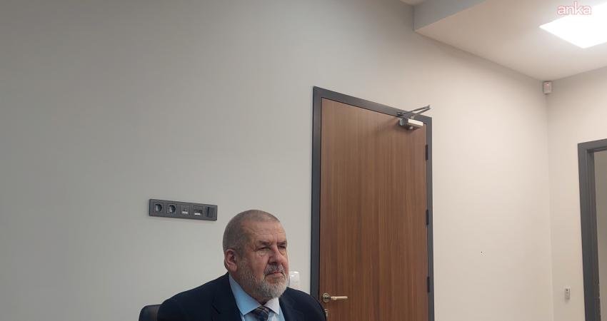 Kırım Tatar Milli Meclisi Başkanı Çubarov: Kırım Tatar Milli Meclisi sivil toplum değil Kırım Tatar Milli Meclis Başkanı Refat Çubarov, Kırım Tatar Milli