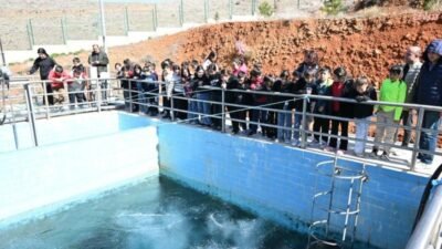 Kırşehir Belediyesi Su Arıtma Tesisi, ilkokul ve üniversite öğrencilerini ağırladı. öğrenciler,
