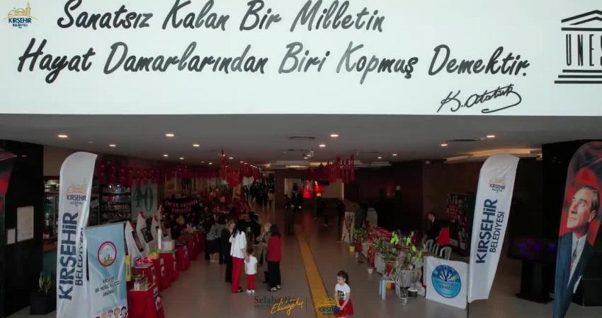 Kırşehir’de 23 Nisan Ulusal Egemenlik ve Çocuk Bayramı, resmi törenlerden