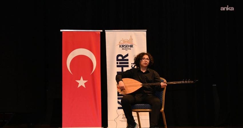 Kırşehir’de “Bu Şehrin Yıldızı Sensin” temalı yetenek yarışması için seçmeler yapıldı Kırşehir Belediyesi'nin 23 Nisan Ulusal Egemenlik ve Çocuk Bayramı etkinlikleri